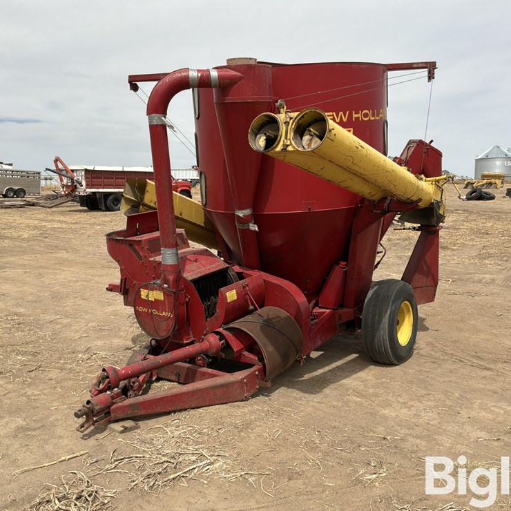 NEW HOLLAND 357