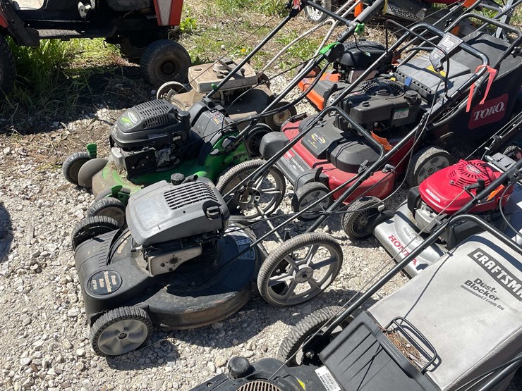 #6975-•-lawn-mower-image-1