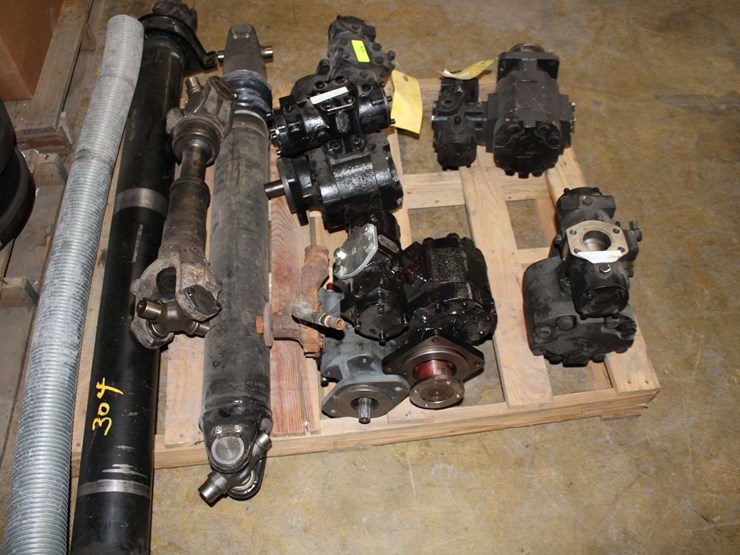 pallet-of-gear-boxes-and-drive-shafts-image-9