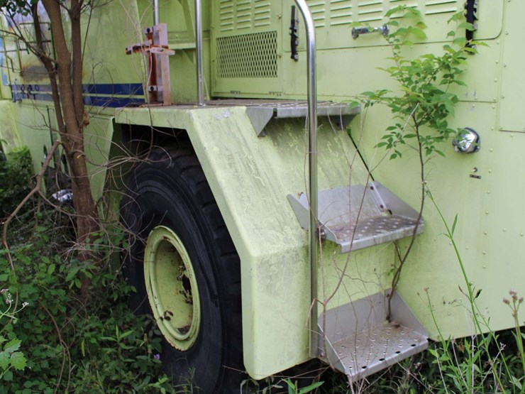 1991-oshkosh-t1500-image-12