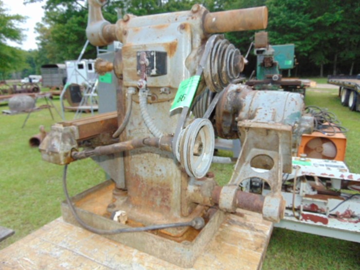 burke-horizontal-milling-machine-on-work-station-image-2
