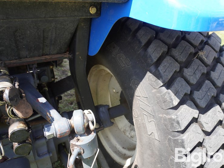 new-holland-tc45d-image-13
