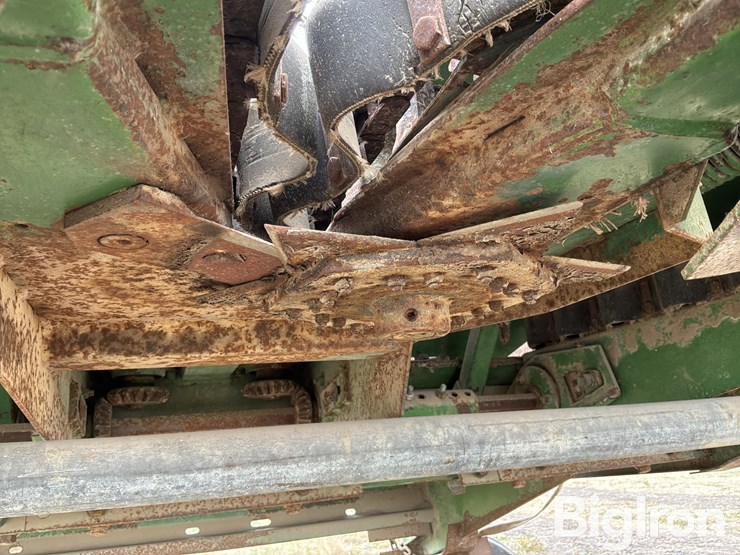 john-deere-453-image-15