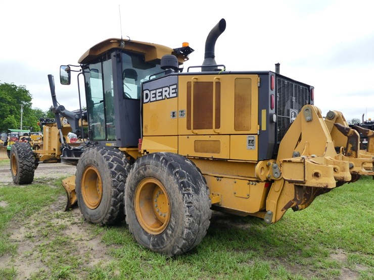 deere-672g-image-4