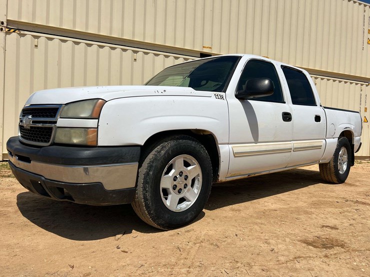 2006-chevrolet-silverado-1500-image-1