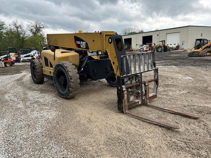 caterpillar-tl943-image-6