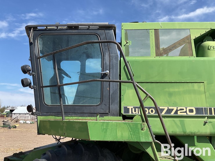 1980-john-deere-7720-image-14