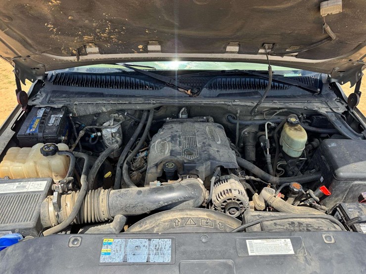 2002-gmc-sierra-3500-image-20