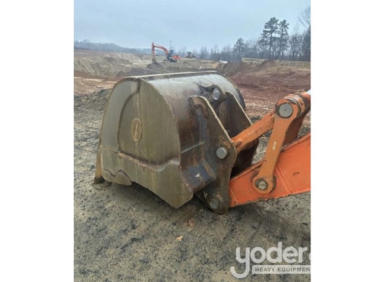 2018-hitachi-zx350-image-4