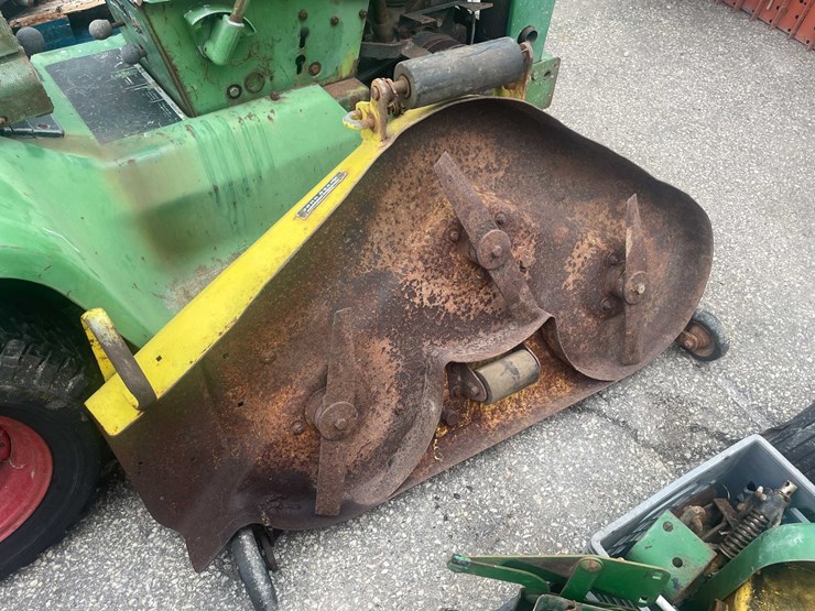 john-deere-110-image-18