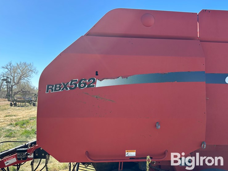 2003-case-ih-rbx562-image-15