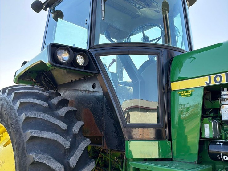 john-deere-4650-image-18