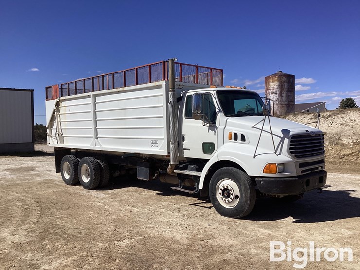 2006-sterling-l9500-image-3