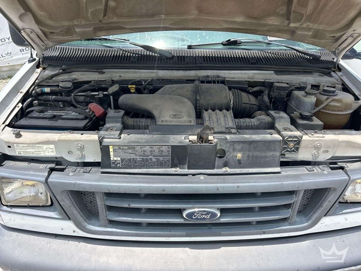 2007-ford-cargo-image-7