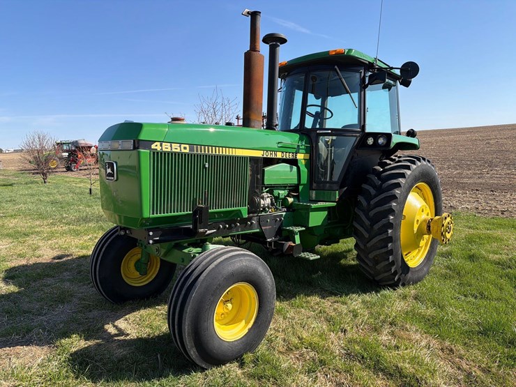 john-deere-4650-image-2