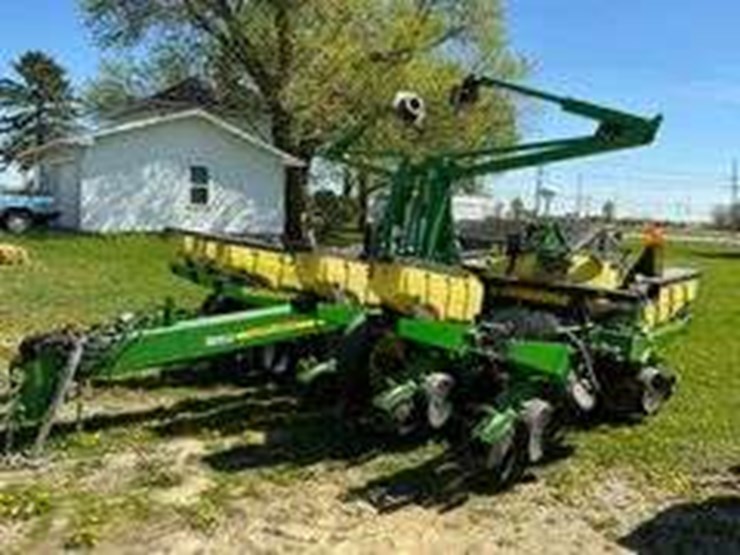 john-deere-1760-image-2