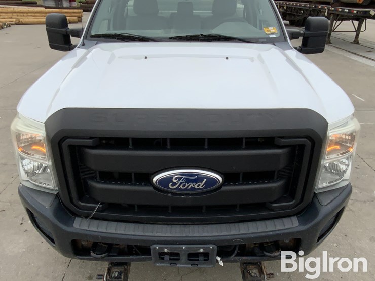 2012-ford-f250-xl-image-11