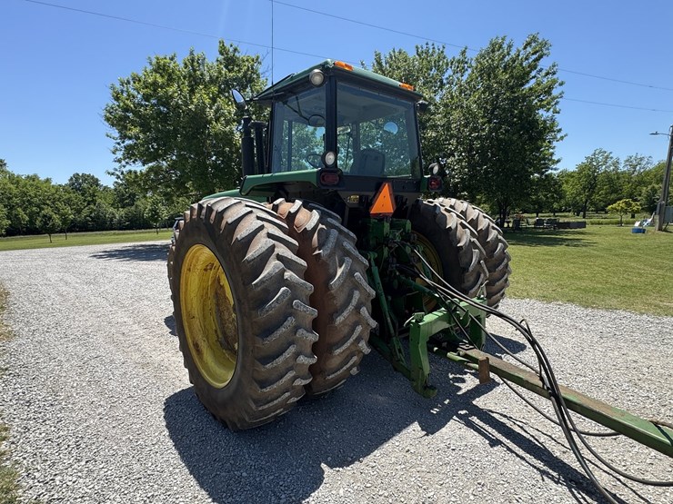 1990-john-deere-4755-image-6