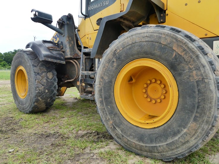 2013-komatsu-wa270-image-6