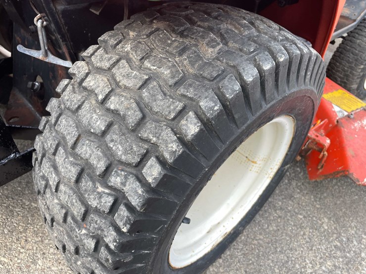 #9073-•-ariens-gt-lawn-mower-(o3)-image-9