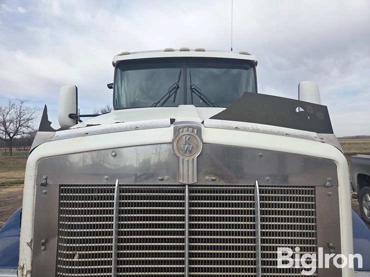2001-kenworth-t800b-image-19
