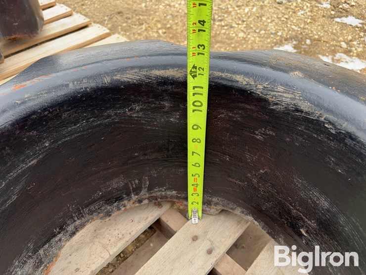 olympic-1000lb-tractor-weights-image-15