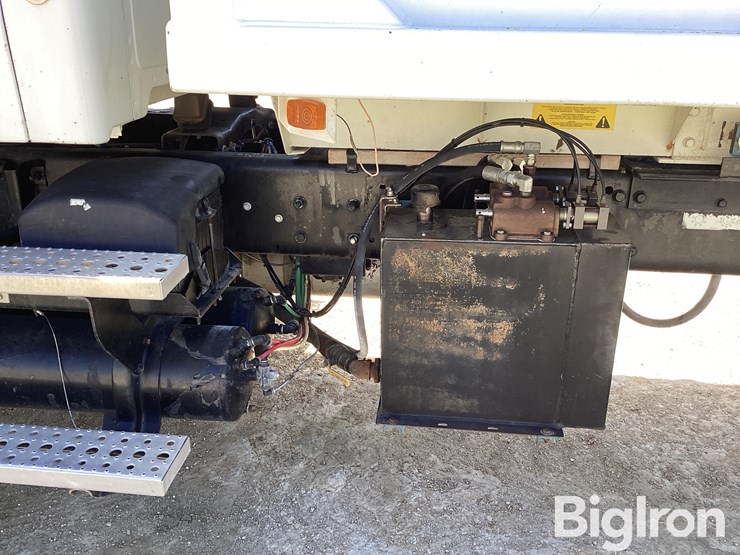 2005-caterpillar-c7-image-19