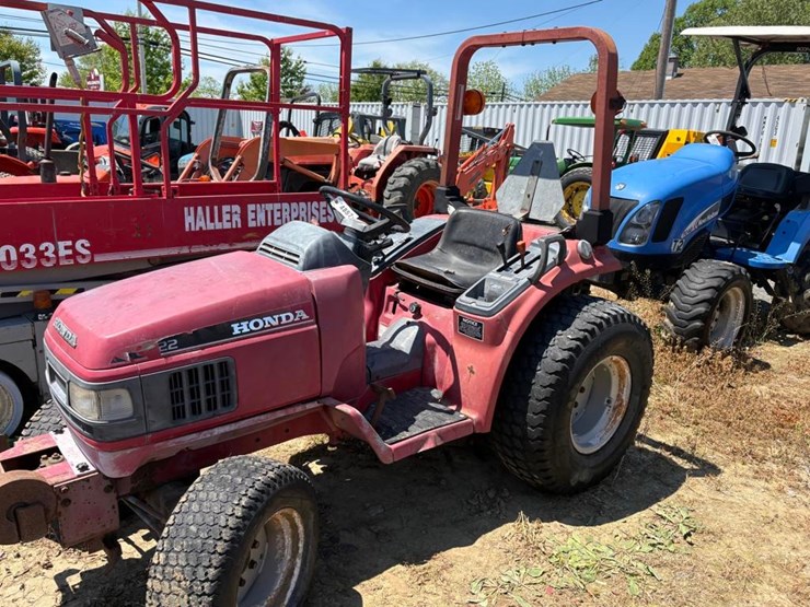 honda-h6522a2-tractor-image-1