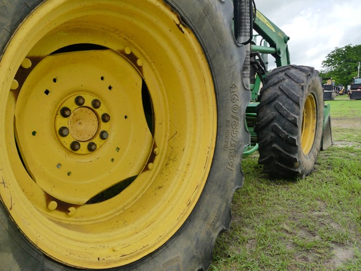 john-deere-6330-image-8