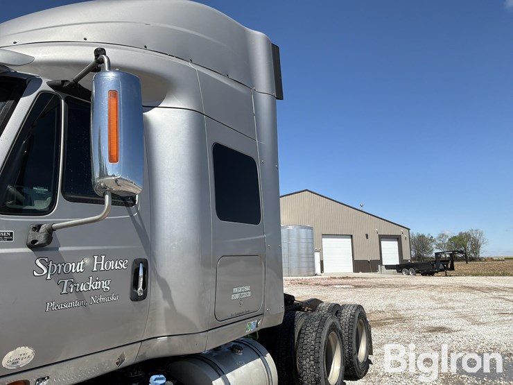 2016-international-prostar-image-18