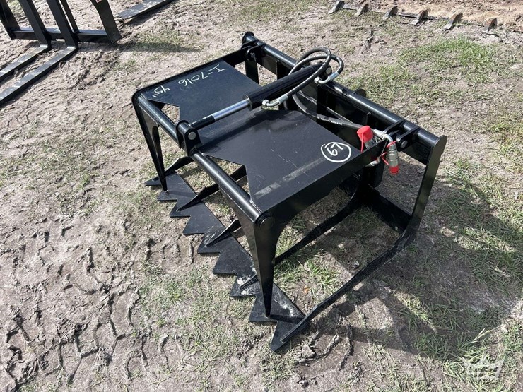2025-45in-hydraulic-grapple-rake-mini-skid-steer-attachment-image-2