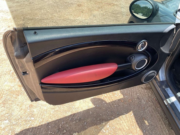 2007-mini-cooper-s-2-door-hatchback-(78,961-miles)-image-9