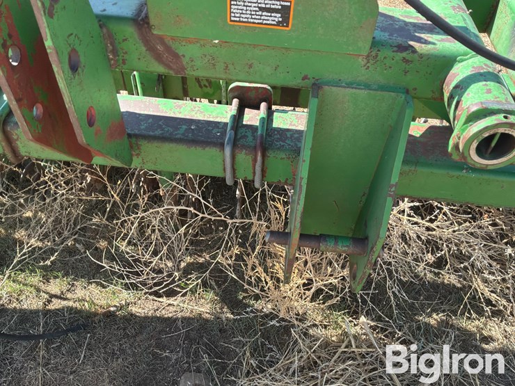 john-deere-400-image-19