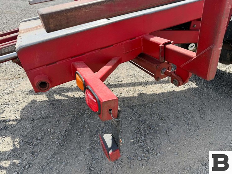 1994-peterbilt-320-image-41