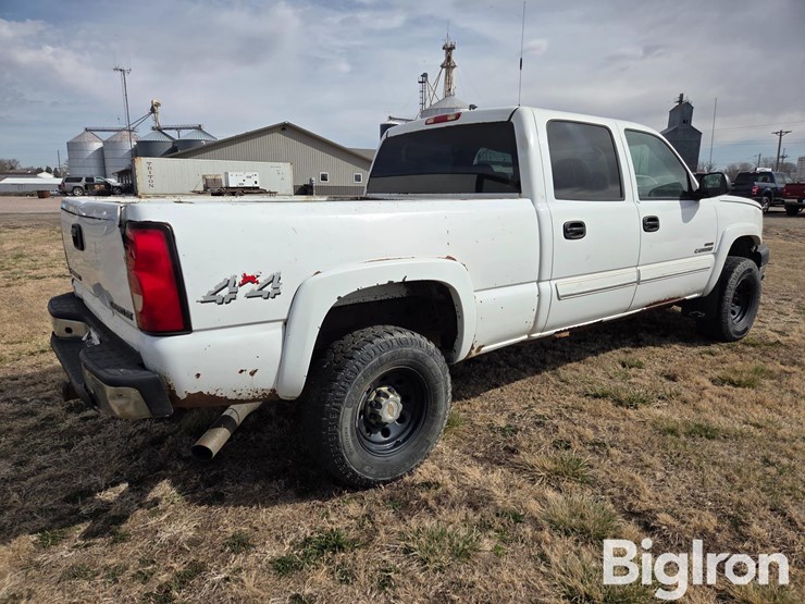 2005-chevrolet-2500-image-5