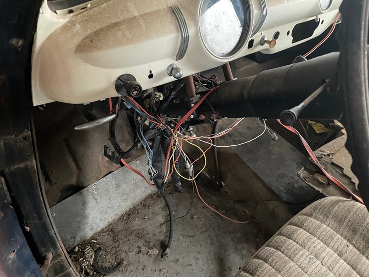 #7084-•-chevrolet-styleline-2-door-sedan-*must-be-trailered,-no-engine*-(sells-parts-only)-image-18