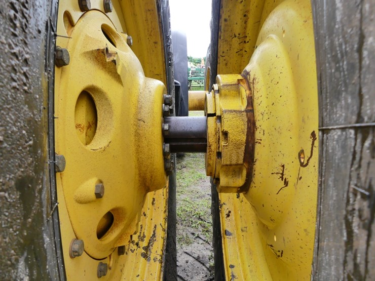 john-deere-8530-image-8