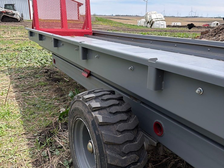 2024-hatfield-eco-lift-hmi-bedding-trailer-image-29