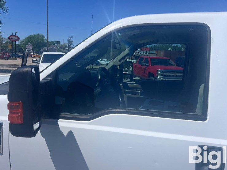 2008-ford-f250-xlt-image-15