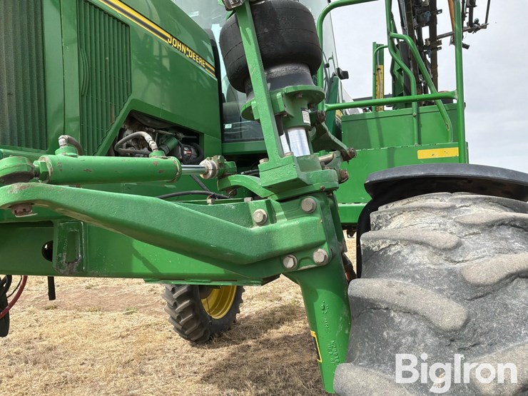 john-deere-4710-image-12