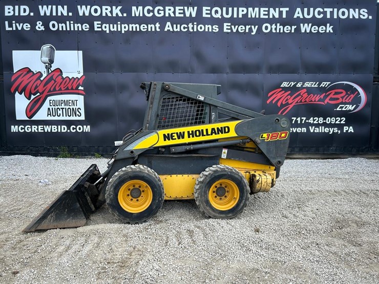 new-holland-l180-image-1