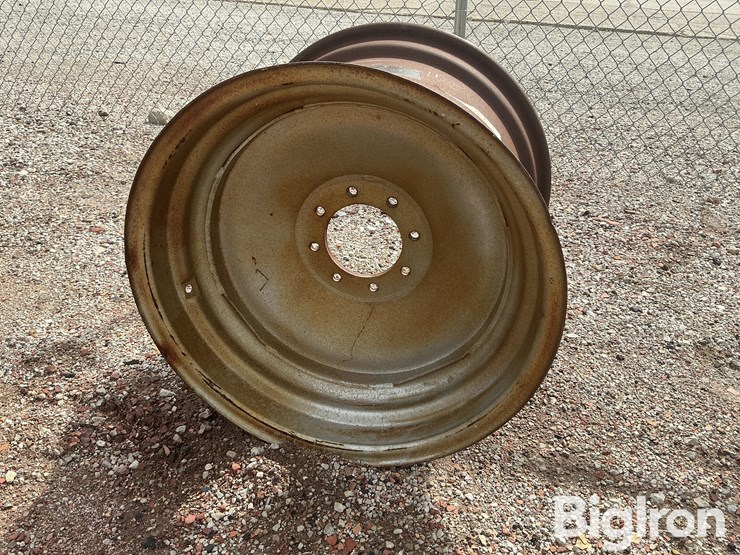 20-x-26-case-2wd-combine-rear-wheel-image-11