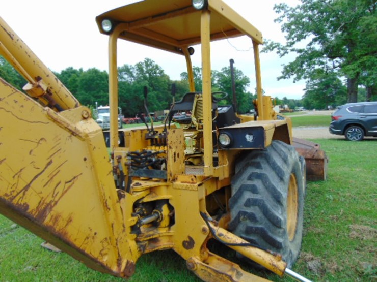 john-deere-410-image-5