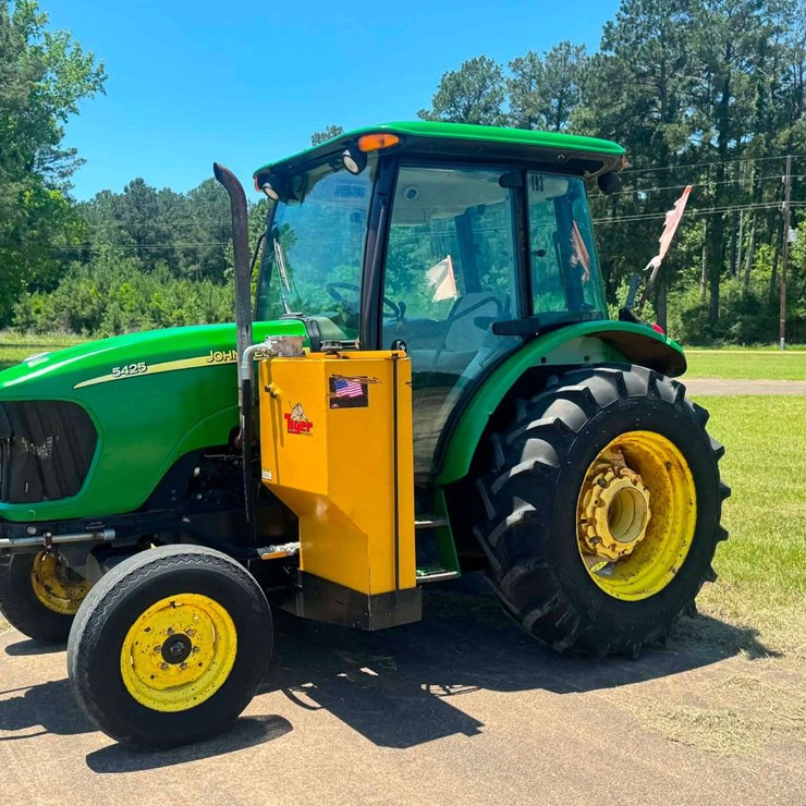 JOHN DEERE 5425