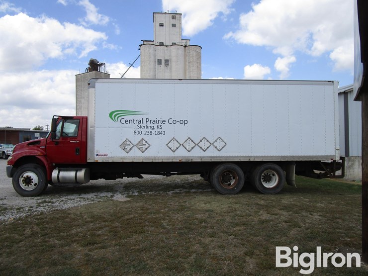 2013-international-durastar-4400-image-8