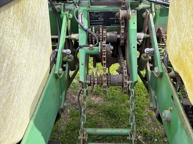 john-deere-7000-image-34