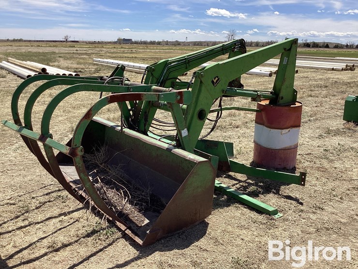 john-deere-148-image-1