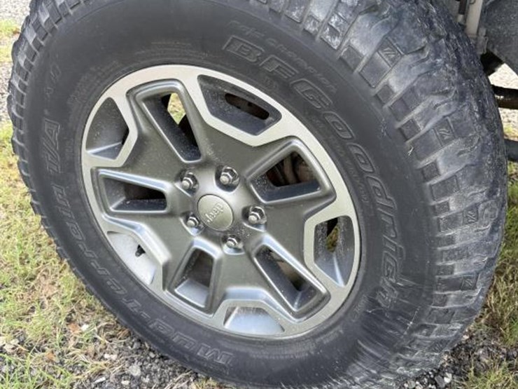 2015-jeep-wrangler-image-13