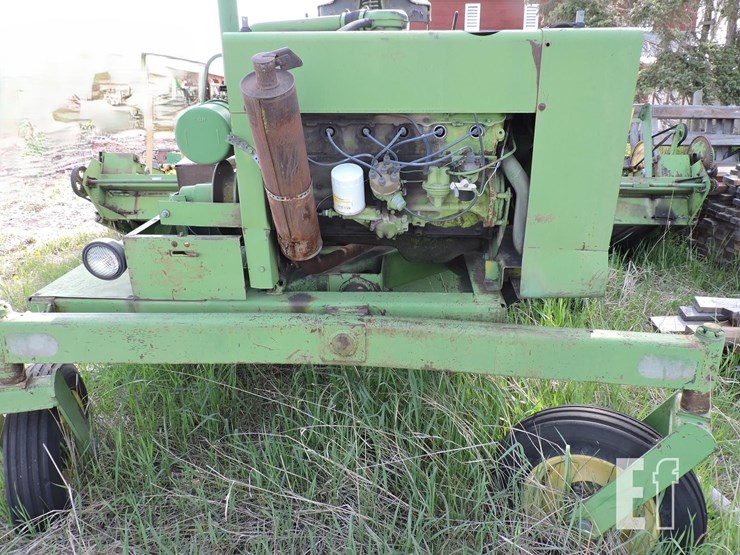 john-deere-800-image-2