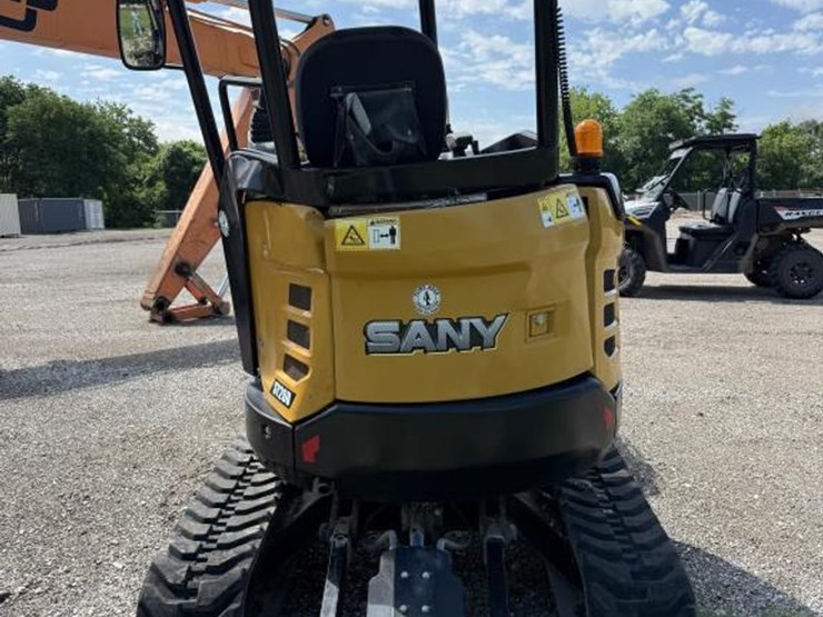 2023-sany-sy26u-image-10